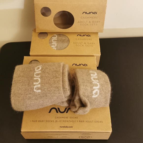 NUNA 2-pack Cashmere Adult & Baby Sock Sets New In Box! GWP Unisex Comfy - Picture 1 of 5